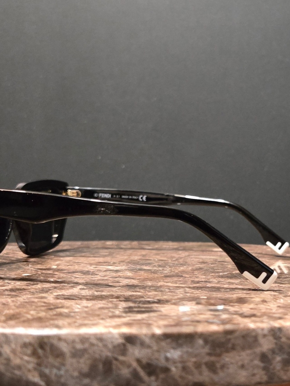fendi | fendi way rectangular sunglasses | cat eye | cut out | black - Picture 5 of 11